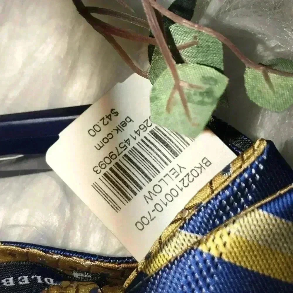 SADDLEBRED NWT BOWTIE BEAUTIFUL